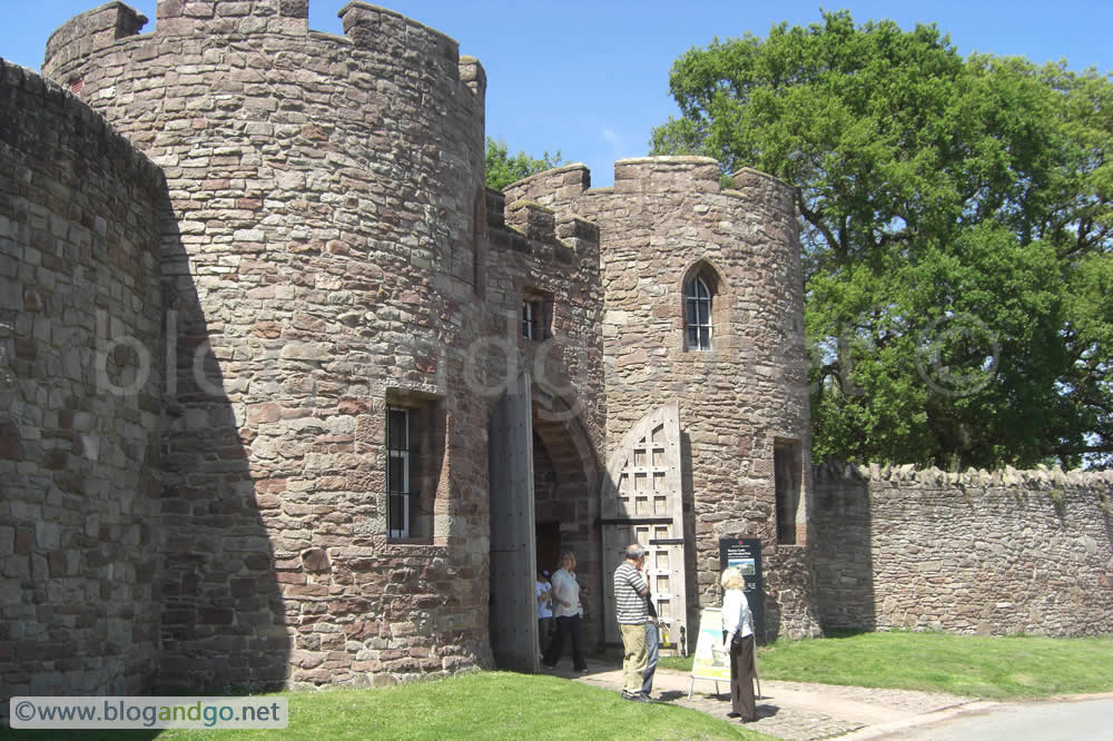 Outer lodge and towers